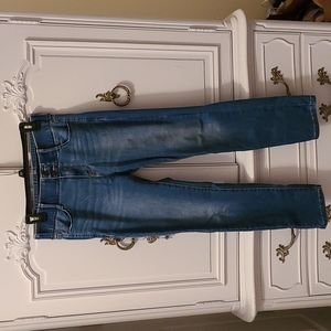 Straight leg Skinny  stretchy jeans